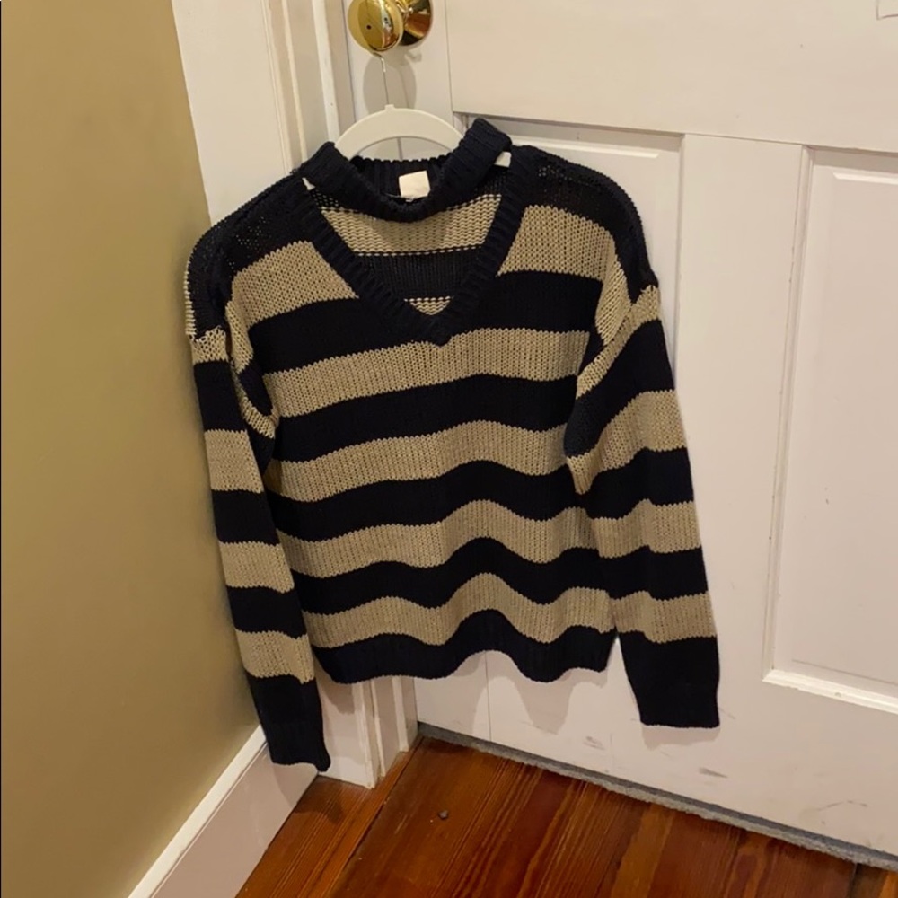 oversized sweater